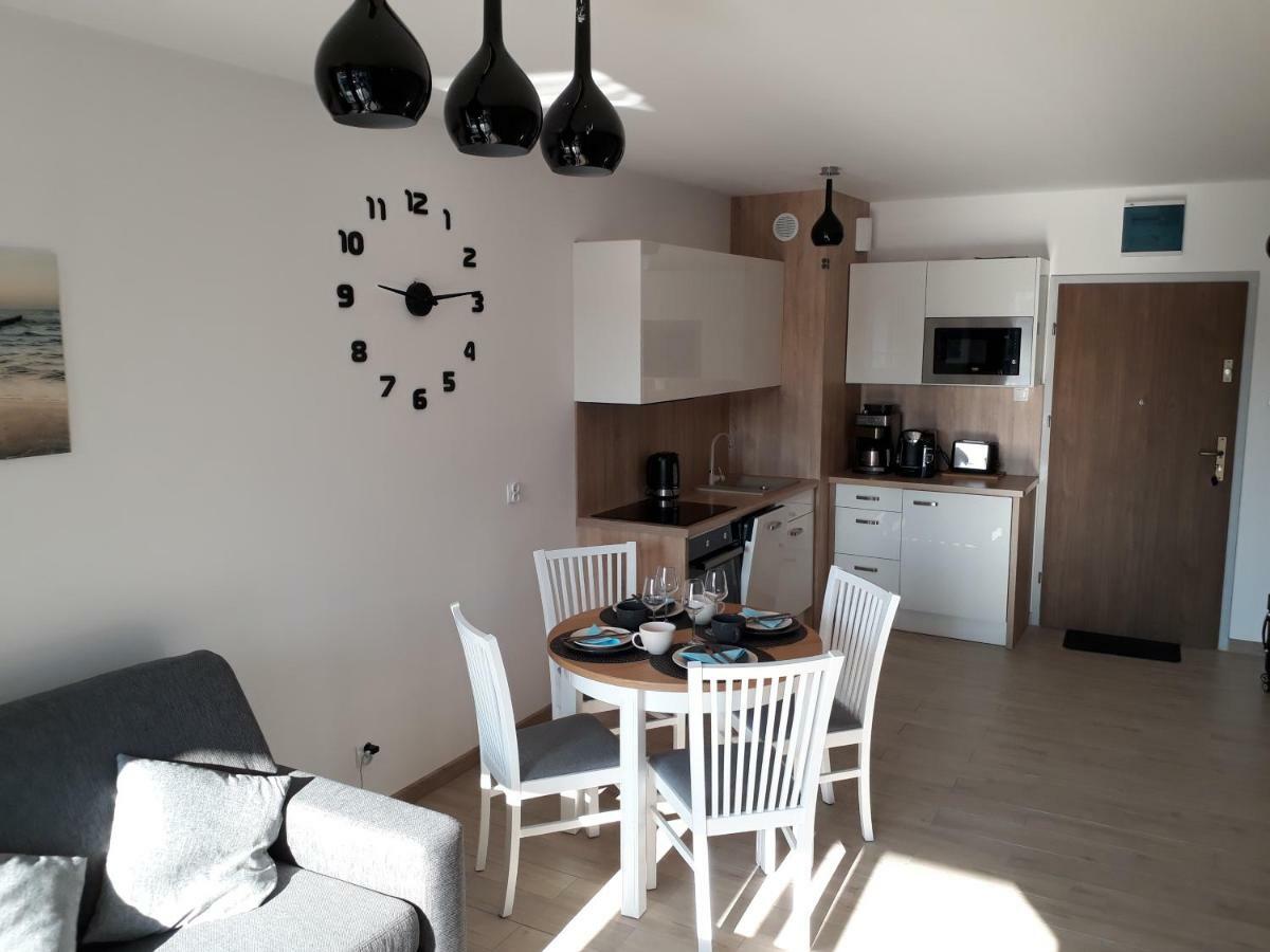 Apartament Oliwka Z Prywatnym Miejscem Postojowym Колобжег Екстериор снимка