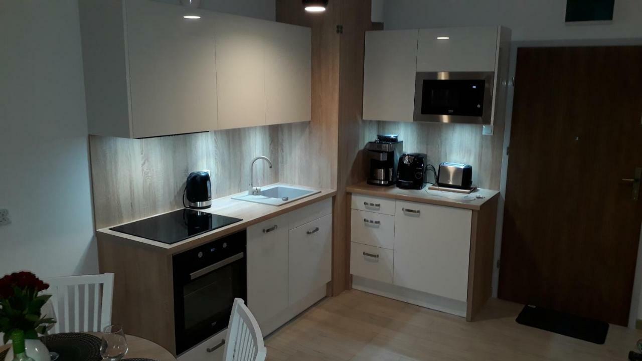 Apartament Oliwka Z Prywatnym Miejscem Postojowym Колобжег Екстериор снимка